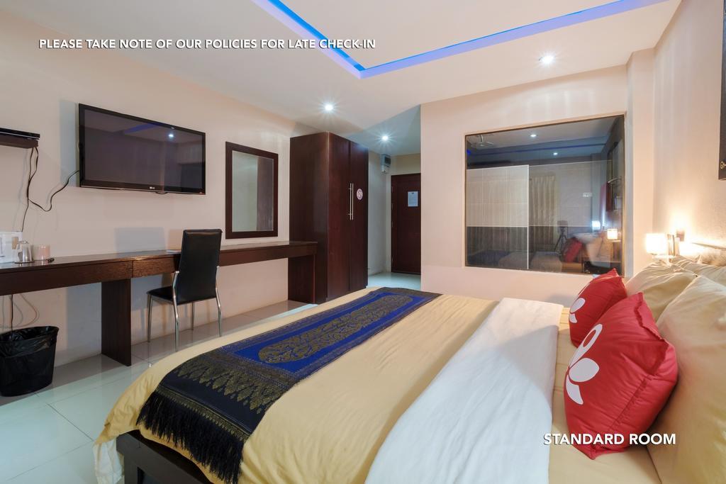 Zen Rooms Lk Metro Pattaya Exterior photo